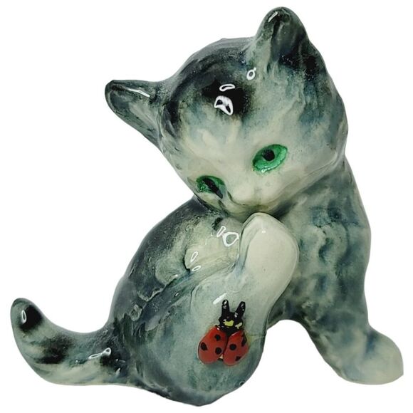 Vintage Goebel Kitten Cat Playing With Ladybug Figurine Germany CK45A TM6 - Picture 1 of 7